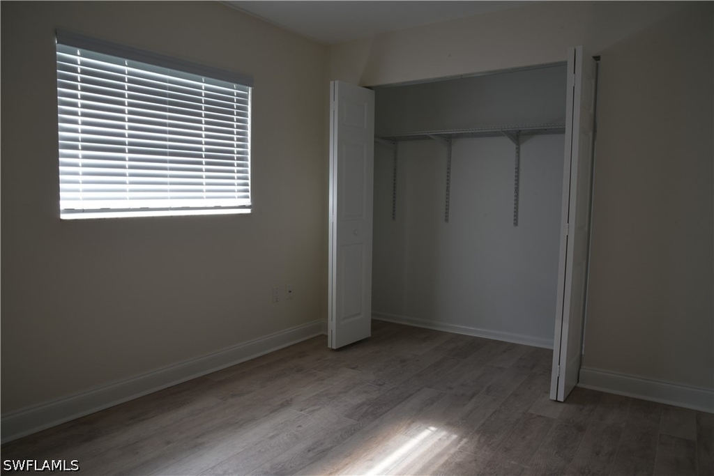 735 98th Avenue N - Photo 11