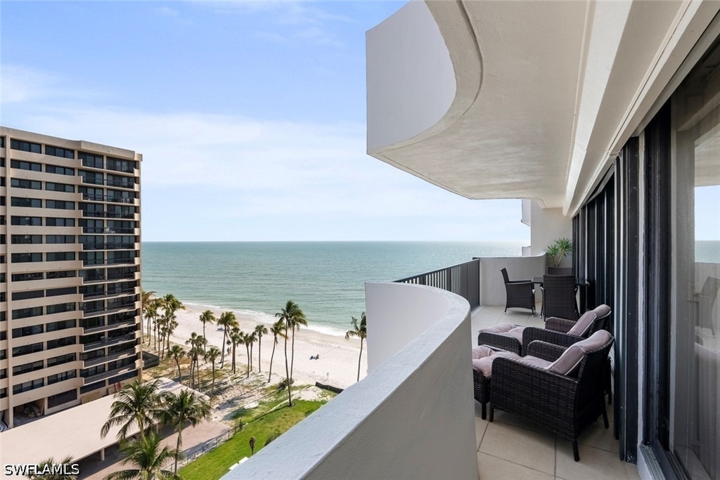 4005 Gulf Shore Boulevard N - Photo 8