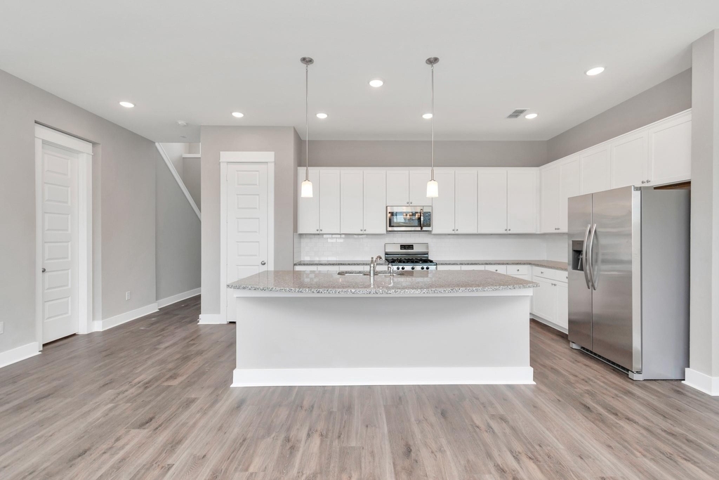 2715 Katri Way - Photo 8
