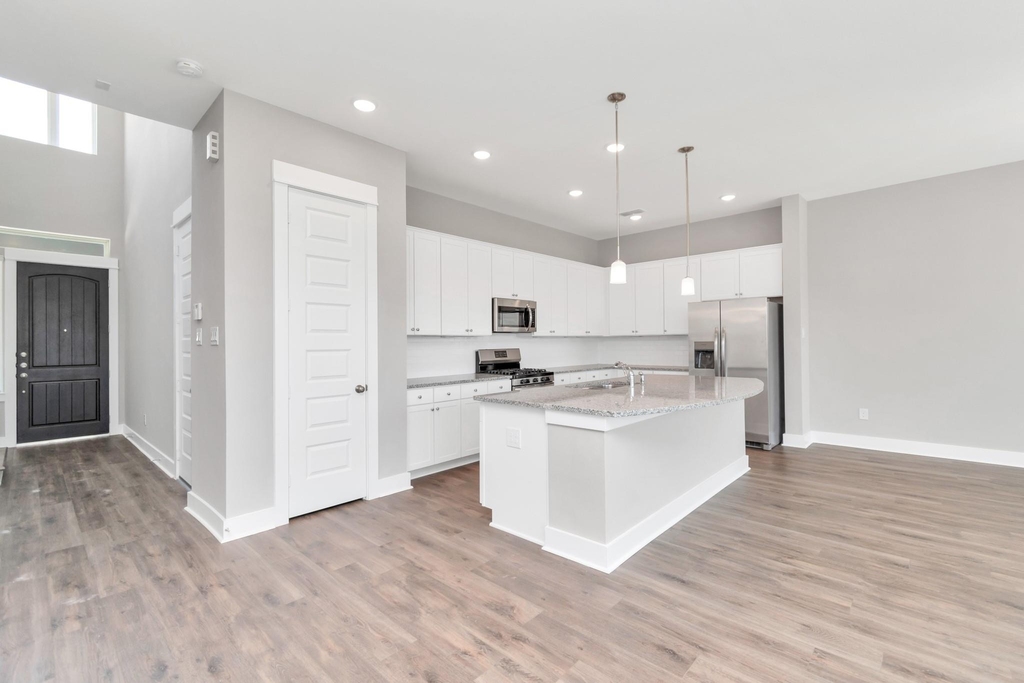 2715 Katri Way - Photo 3