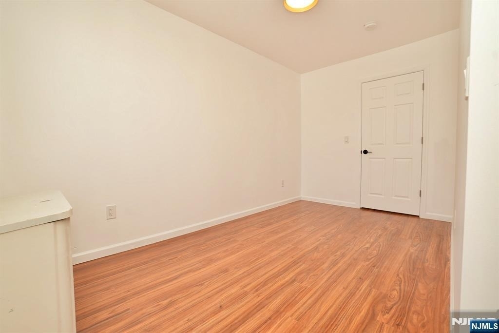 210 Sanford - Photo 15