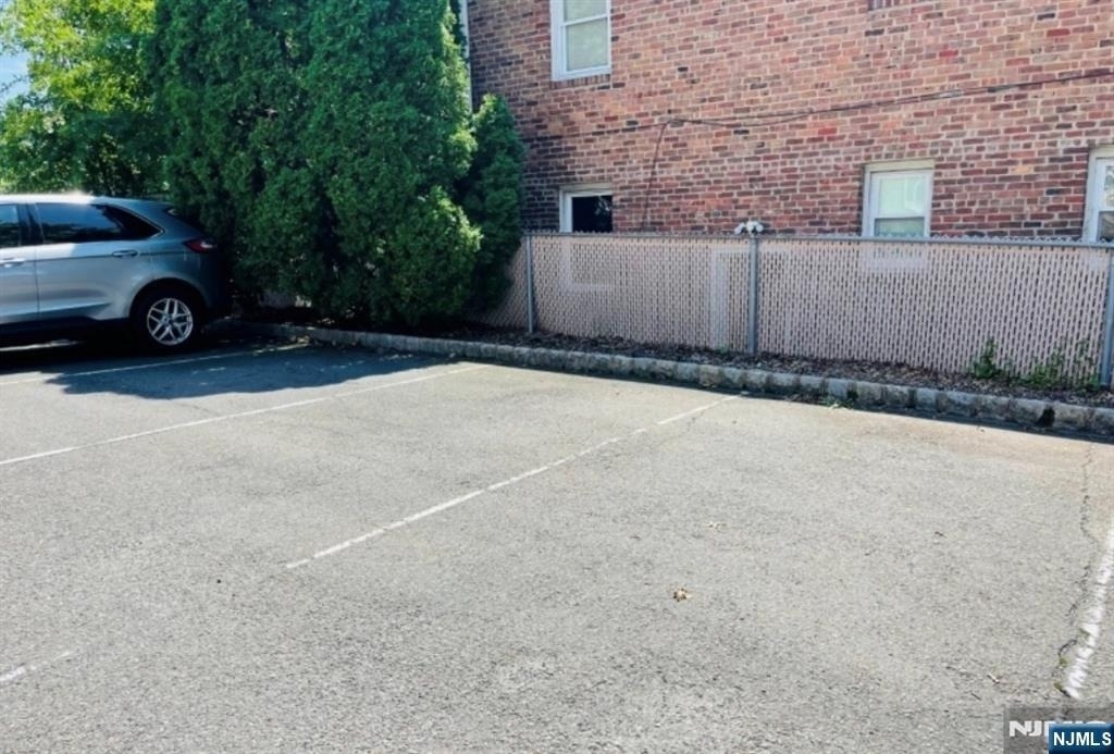 124 Union - Photo 10