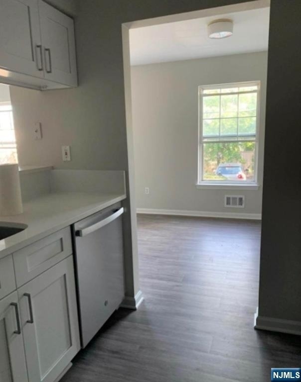 124 Union - Photo 3