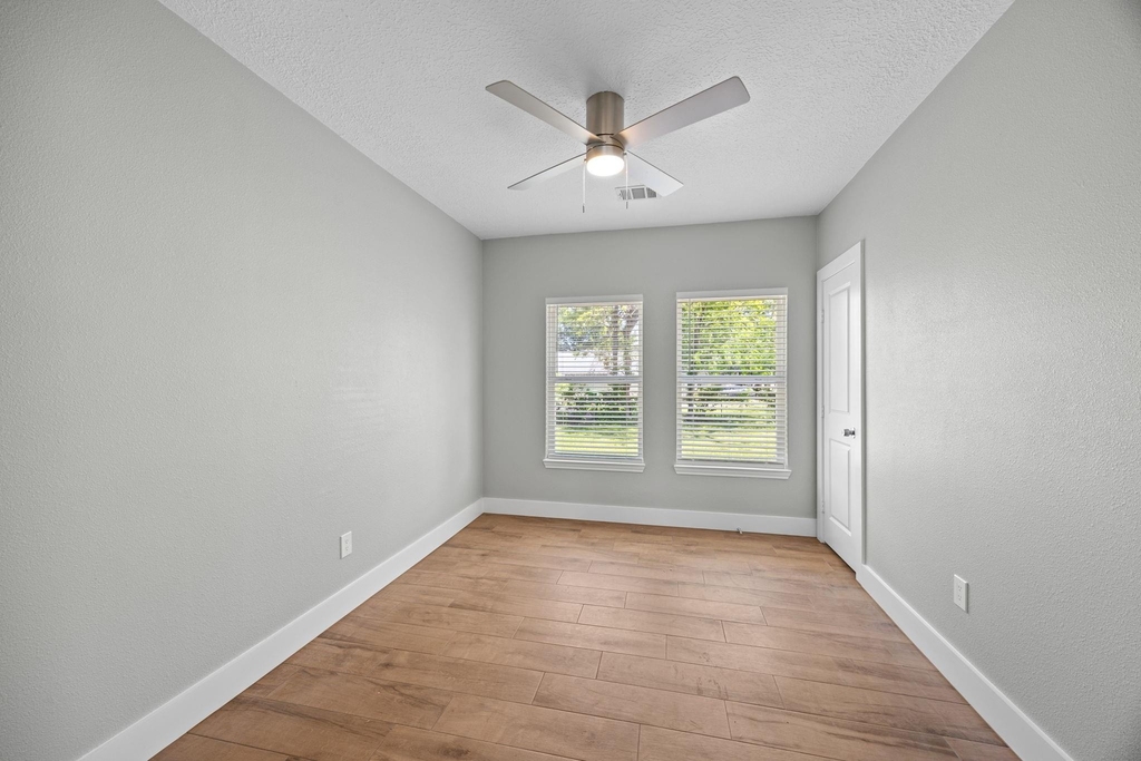 3916 Kennon Street - Photo 13