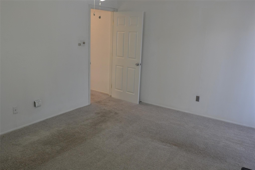 2325 Briarwest Boulevard - Photo 28