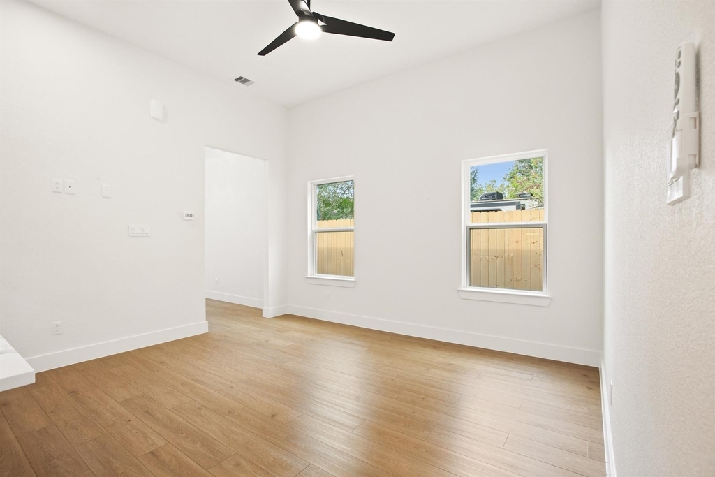944 Lucky Street - Photo 12