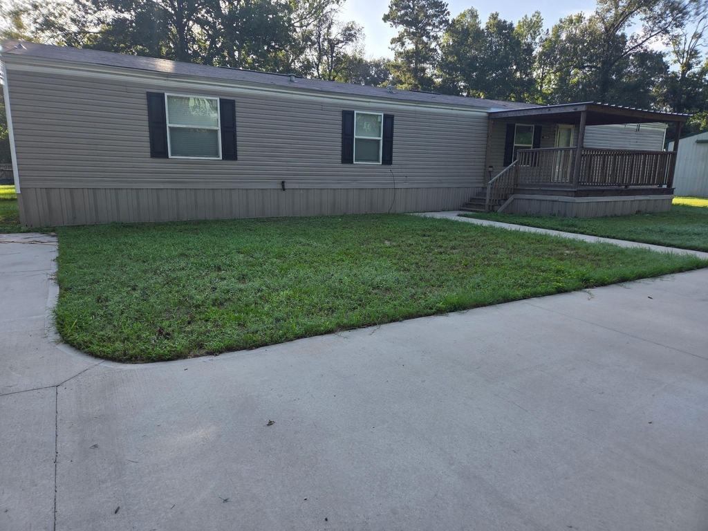 24330 Creekwood Drive - Photo 0