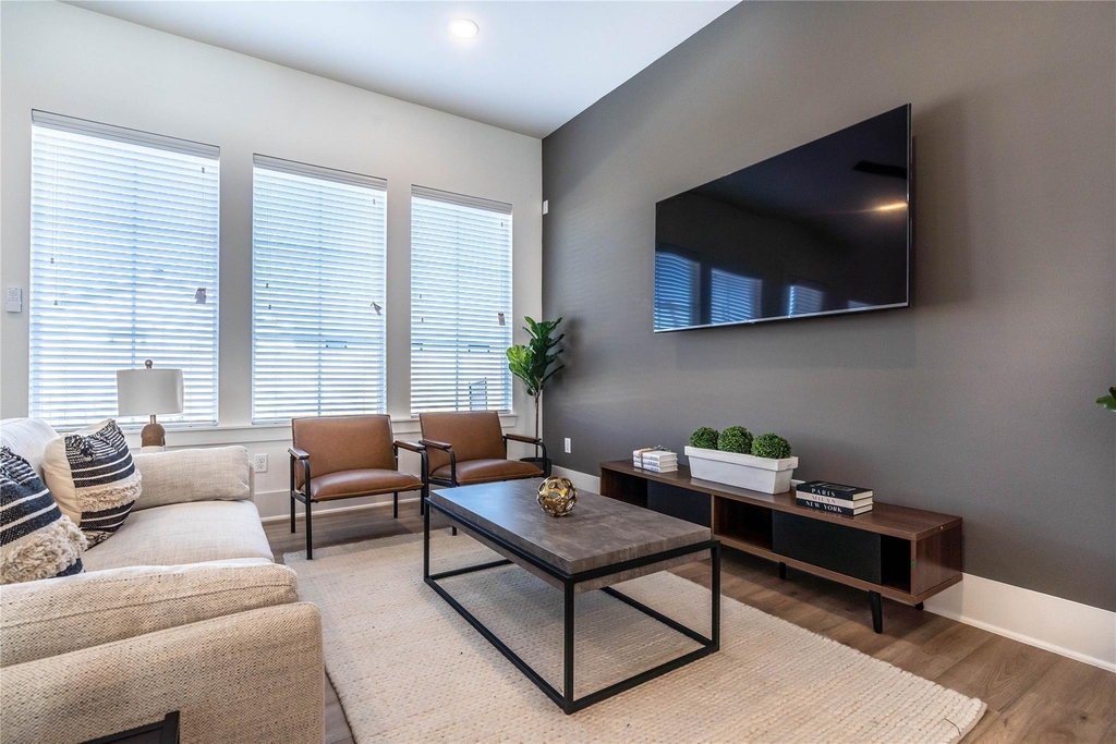 5714 Barbara Rose Lane - Photo 8