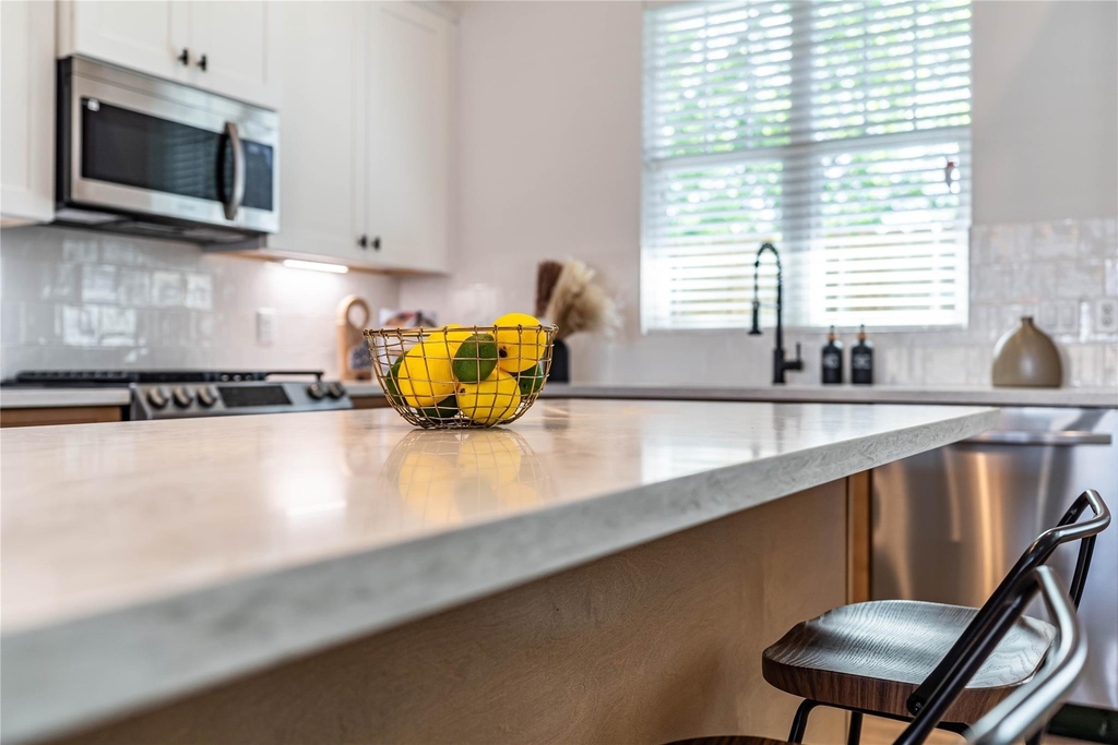 5714 Barbara Rose Lane - Photo 18