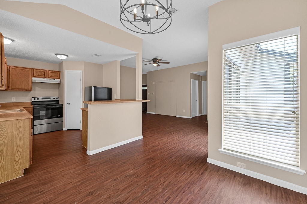 7823 Eastern Bluebird Drive - Photo 7