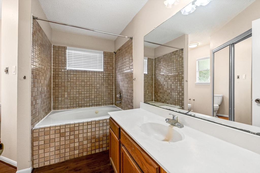 7823 Eastern Bluebird Drive - Photo 9