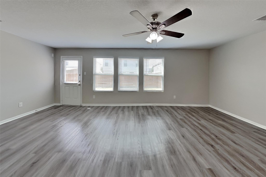 16802 Accolade Way - Photo 1