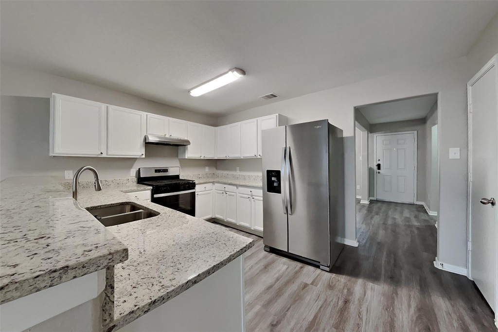 16802 Accolade Way - Photo 3