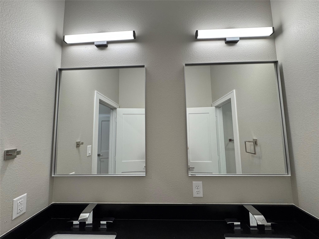 4921 Pederson Street - Photo 11