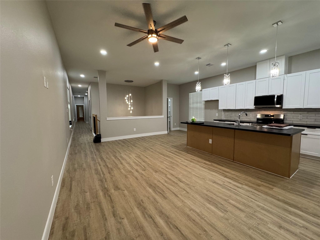 4921 Pederson Street - Photo 3