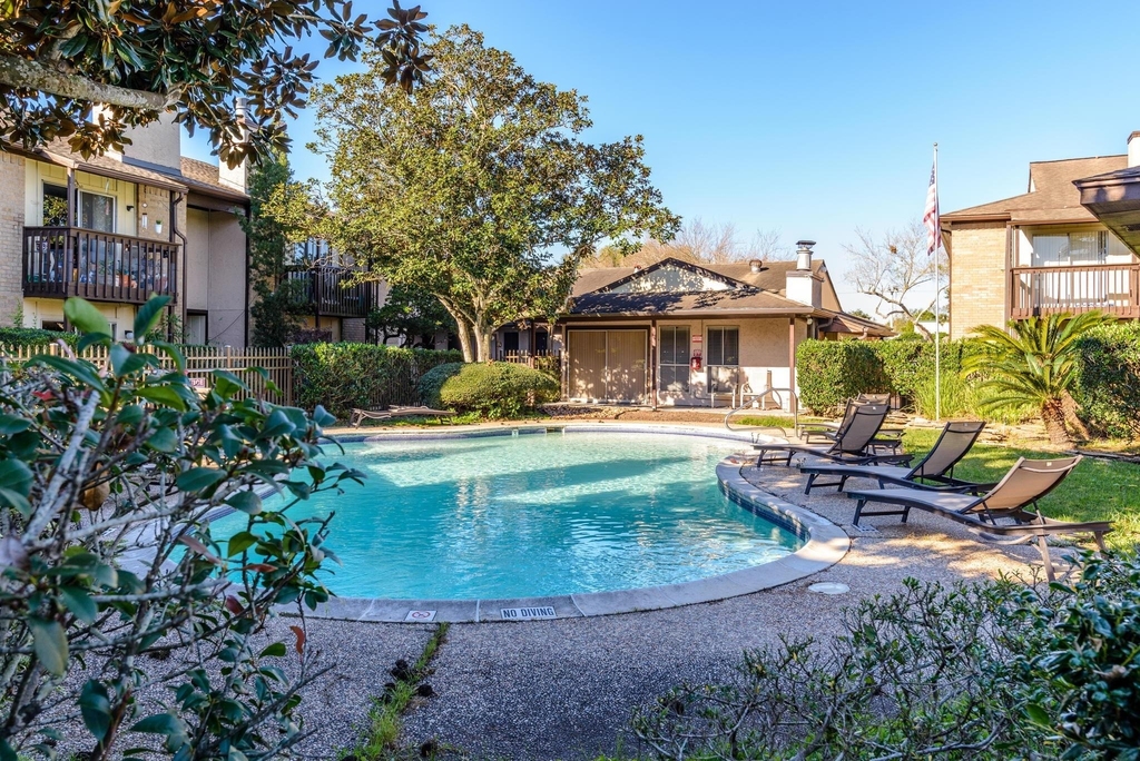 1500 Bay Area Boulevard - Photo 15