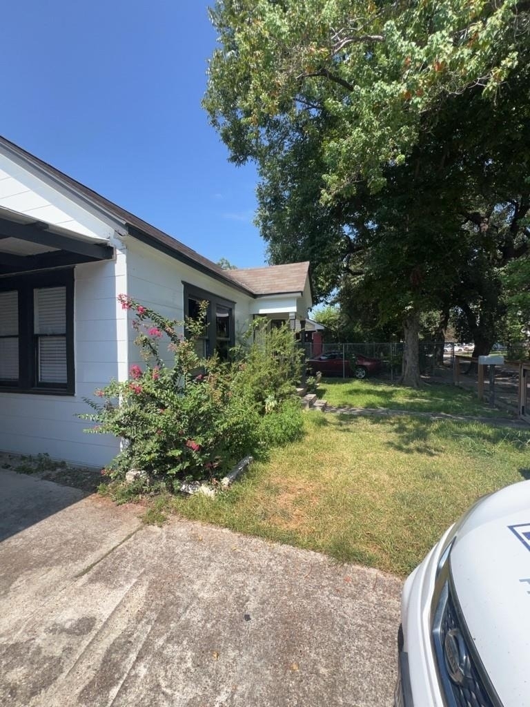 7424 Rusk Street - Photo 1