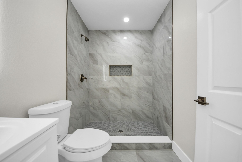 1102 Gazin Street - Photo 21