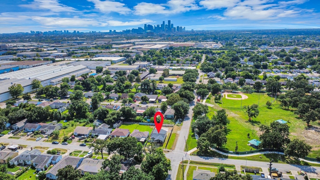 1102 Gazin Street - Photo 30