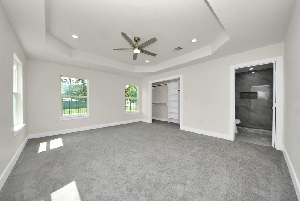 1102 Gazin Street - Photo 18