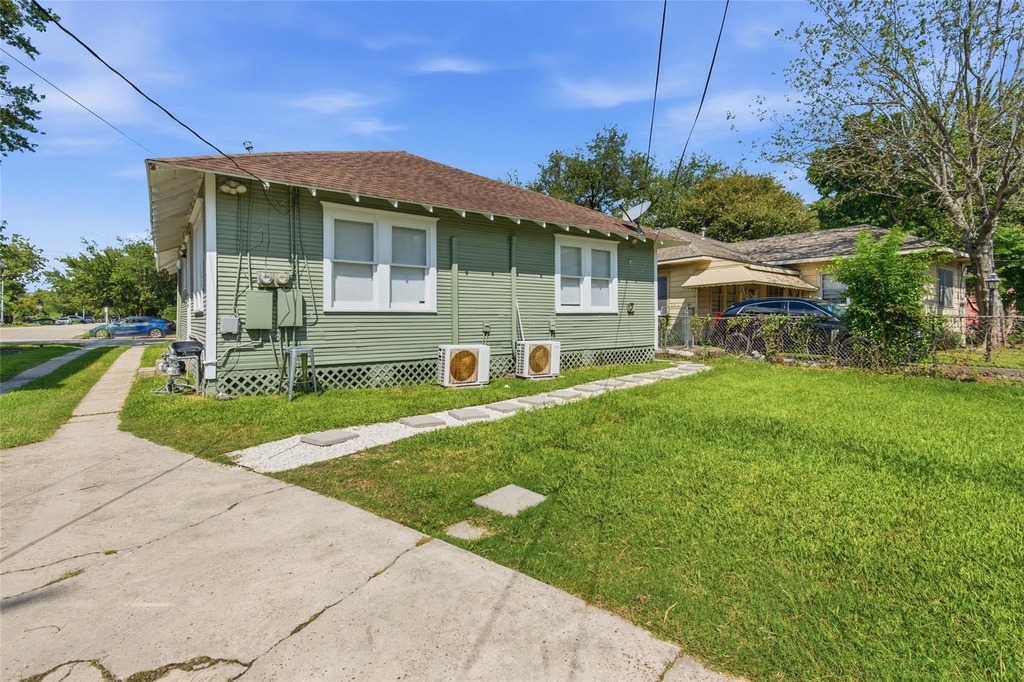 1008 Studewood Street - Photo 13