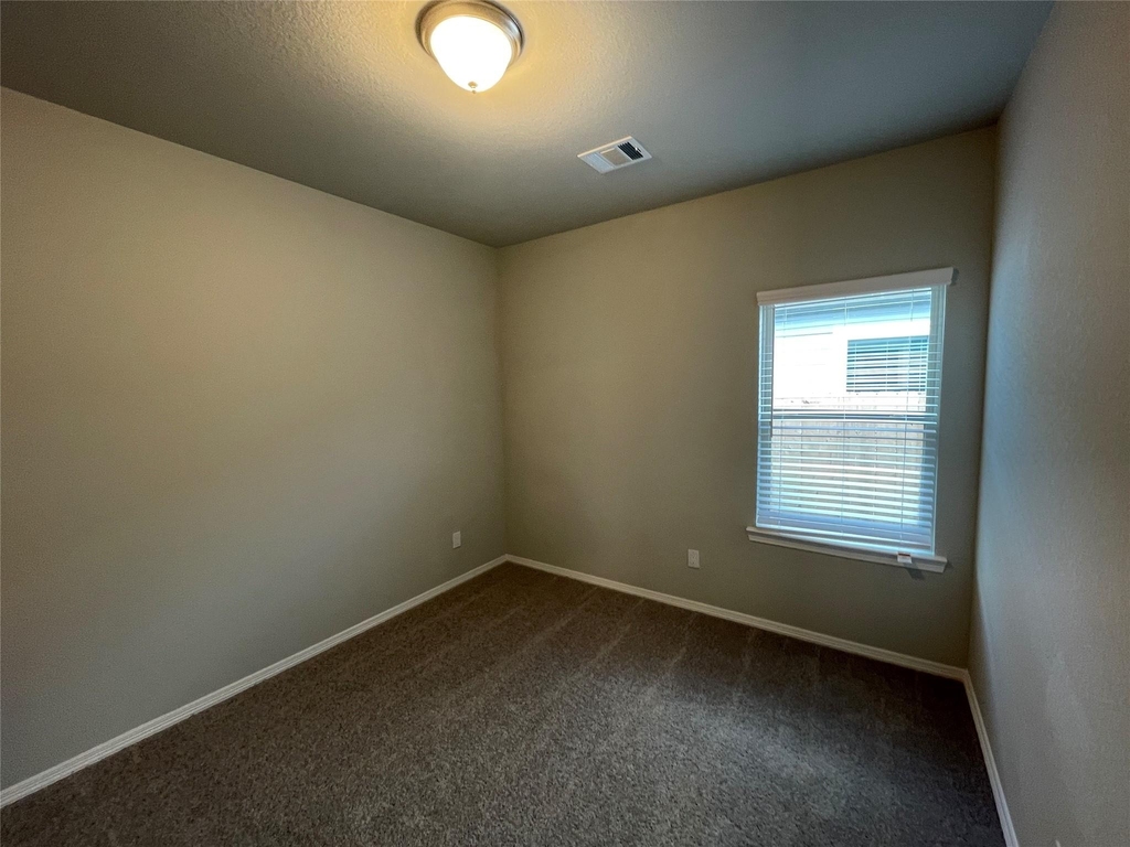 946 Redinger Ridge Drive - Photo 13