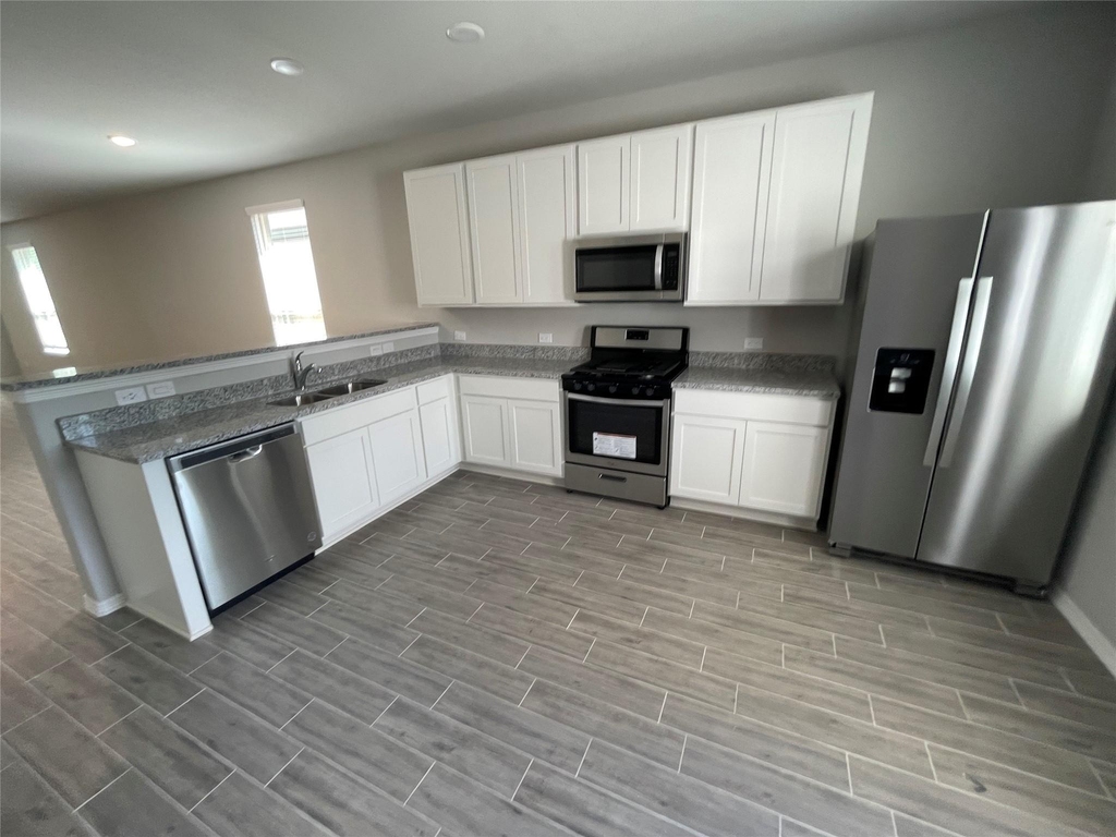 946 Redinger Ridge Drive - Photo 4