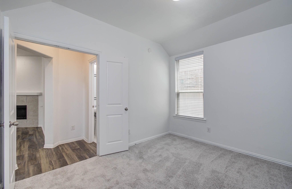3730 Bach Street - Photo 25