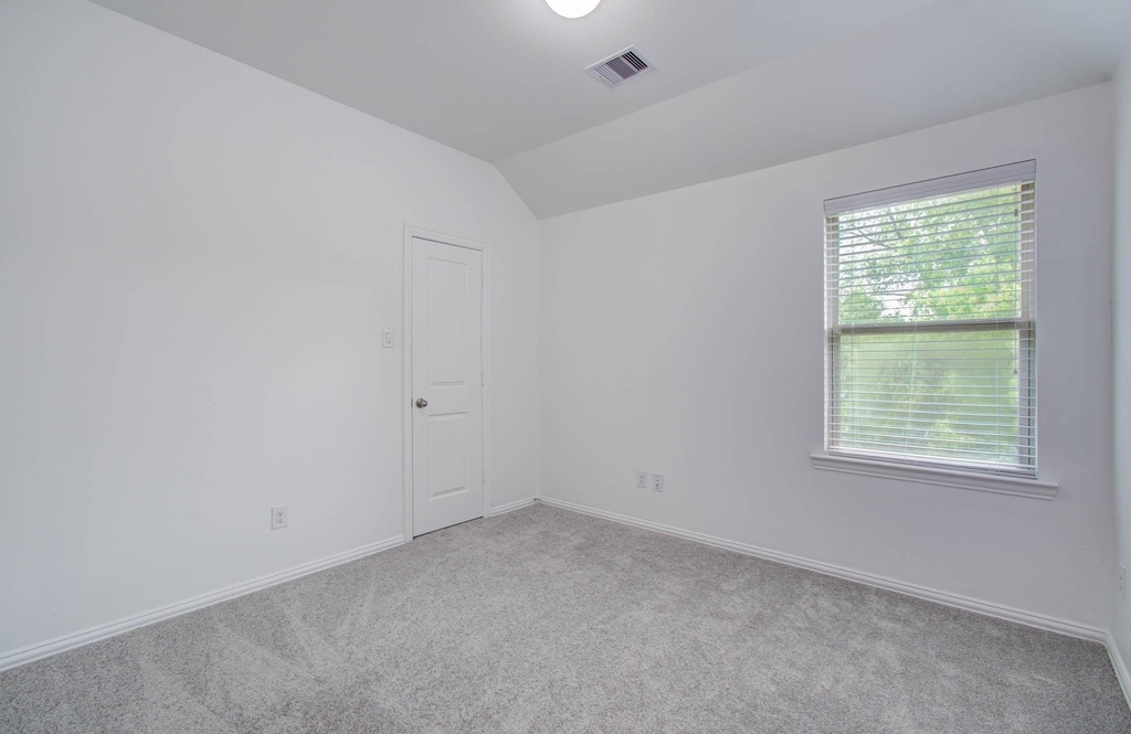3730 Bach Street - Photo 35