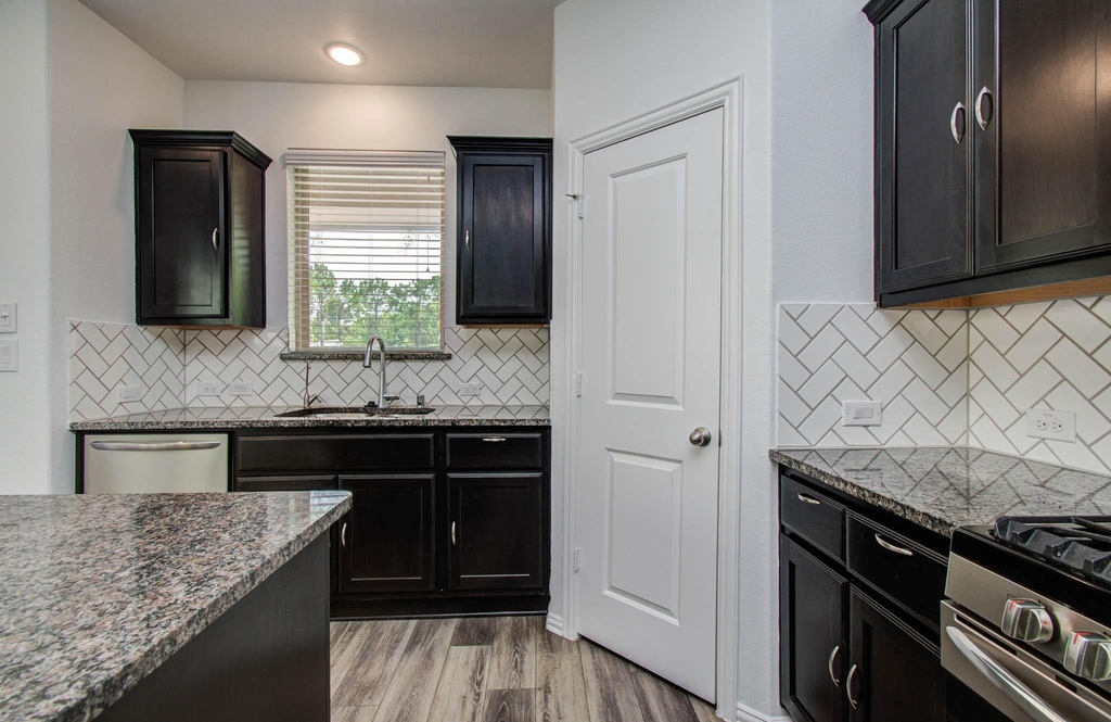 3730 Bach Street - Photo 15