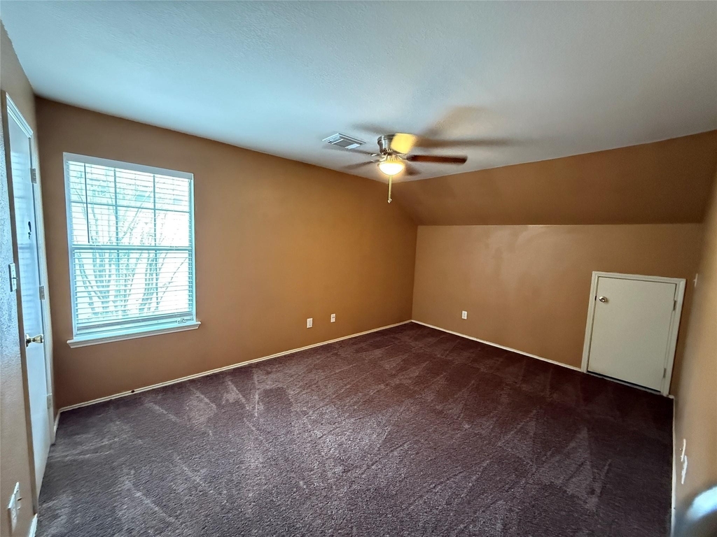 9310 Enmore Court - Photo 15