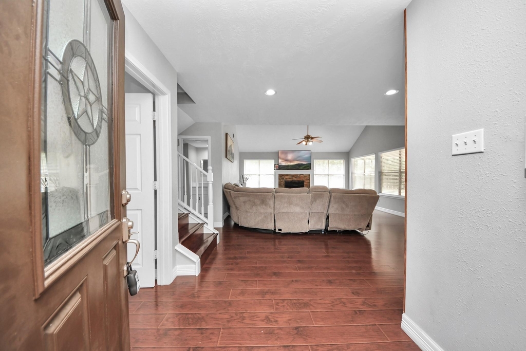 12303 Gambit Dr - Photo 6