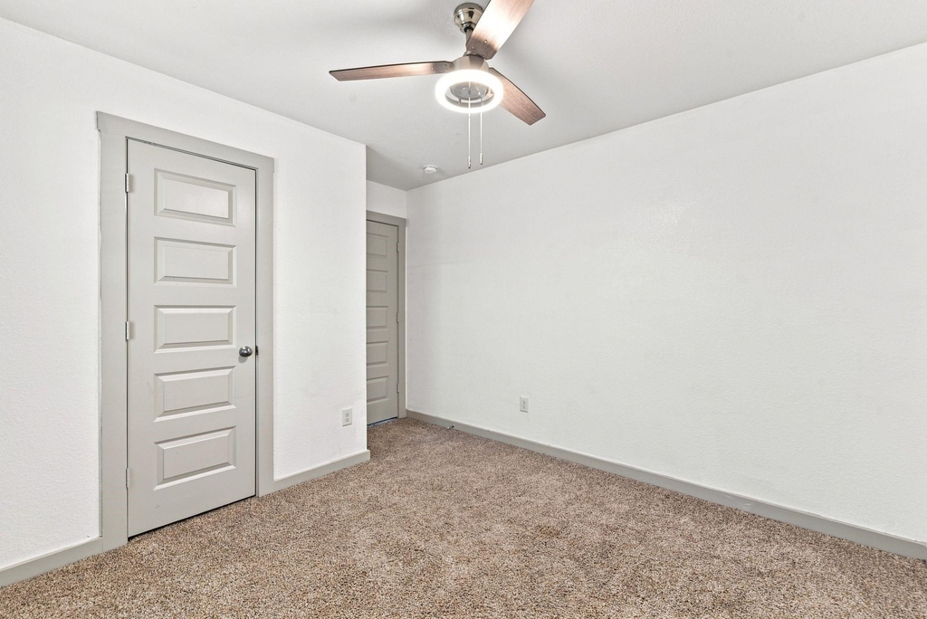 14602 Sweet Water Drive - Photo 30