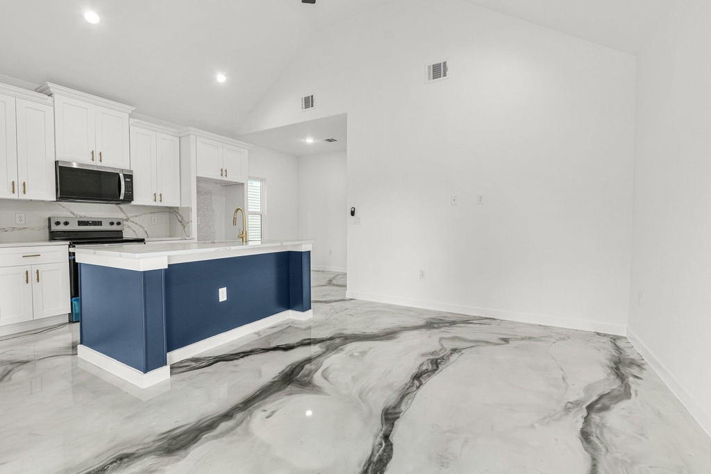16740 E Ivanhoe - Photo 5