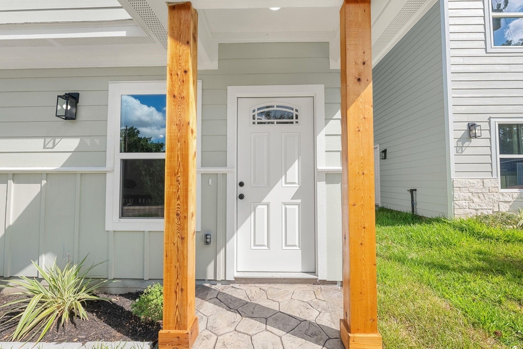 16740 E Ivanhoe - Photo 1