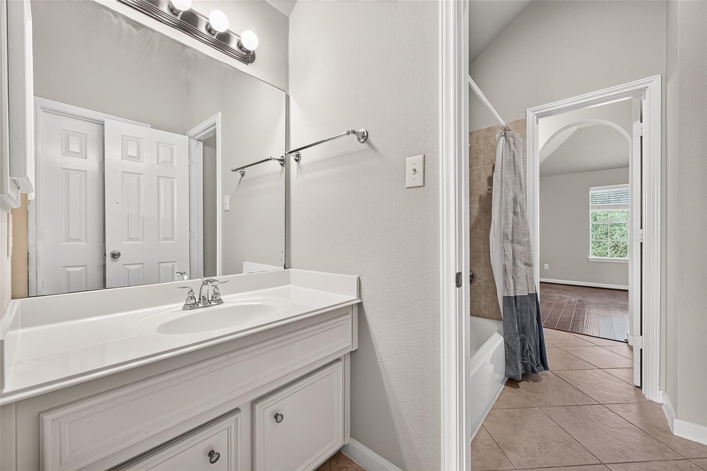 3927 Bowie Bend Lane - Photo 34