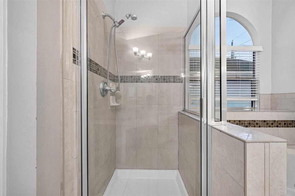 6311 Drake Elm Drive - Photo 48