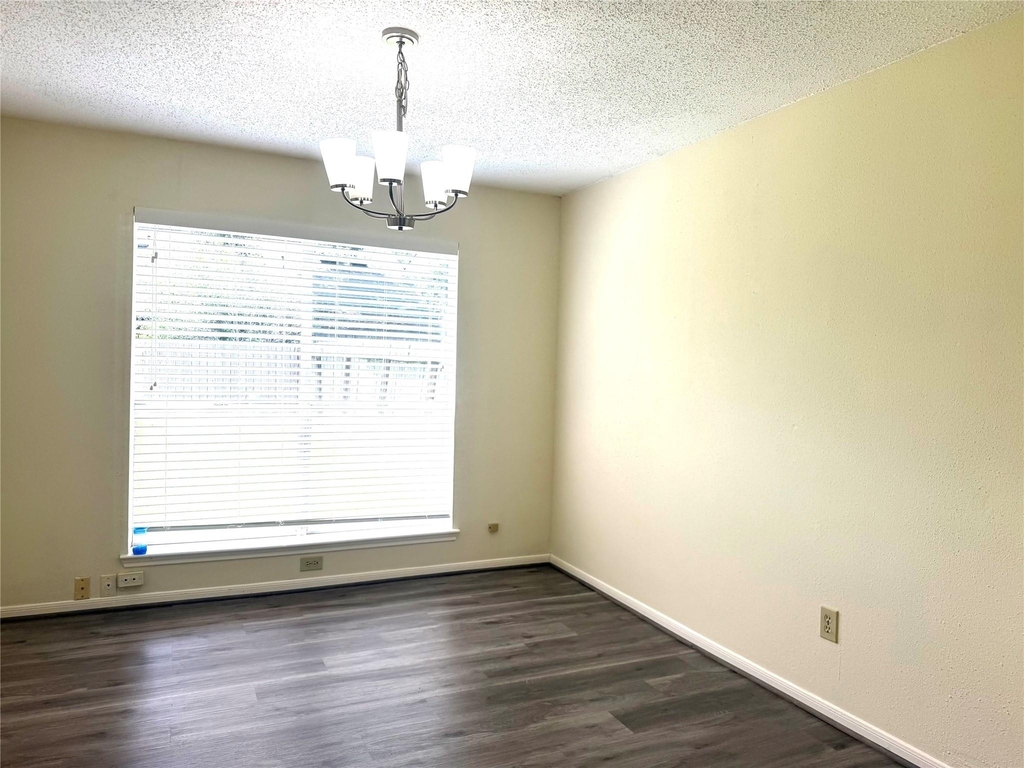 4819 Sunshine Drive - Photo 3
