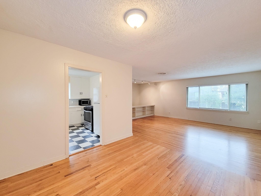 2249 Branard Street - Photo 18