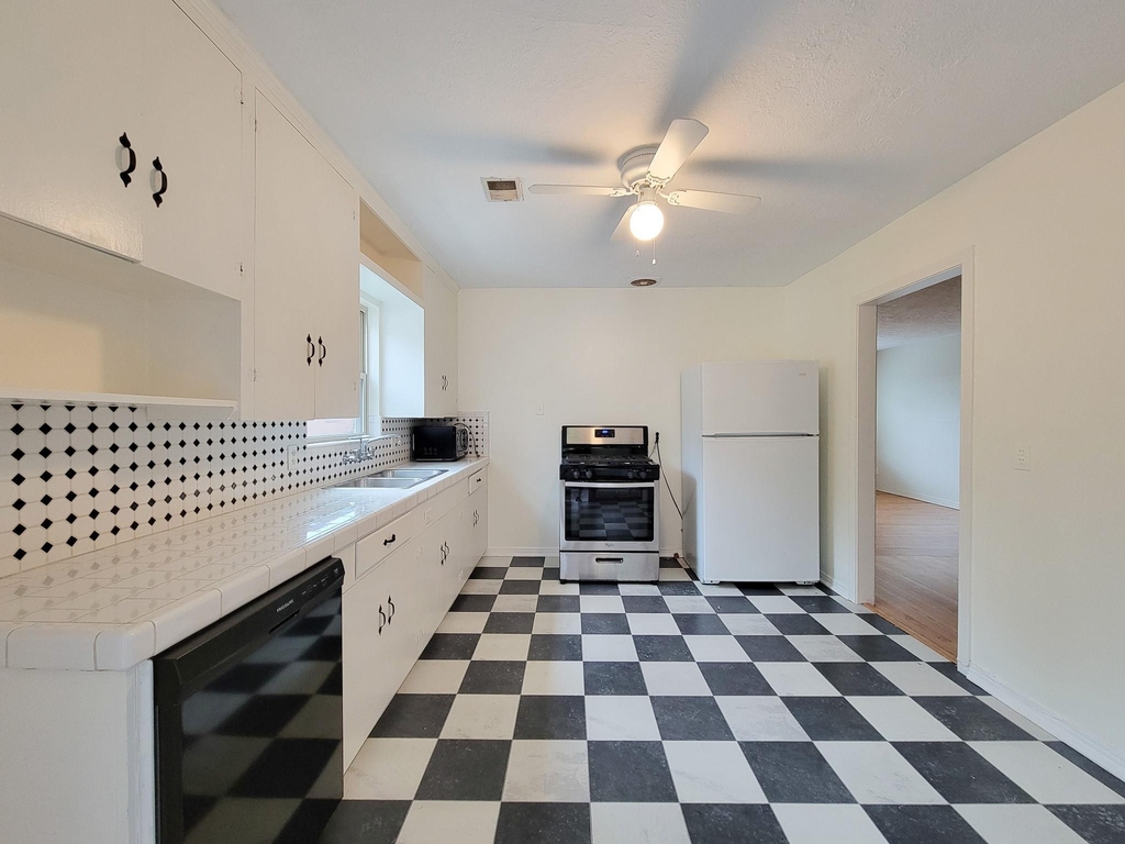 2249 Branard Street - Photo 15