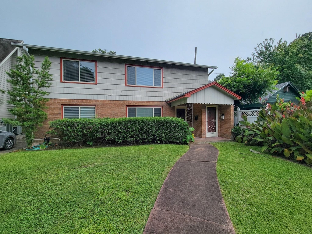 2249 Branard Street - Photo 0