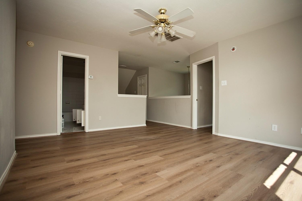 13223 Eldridge Chase - Photo 9