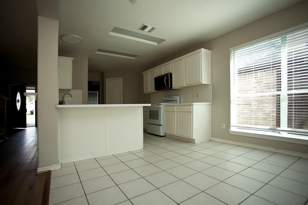 13223 Eldridge Chase - Photo 20