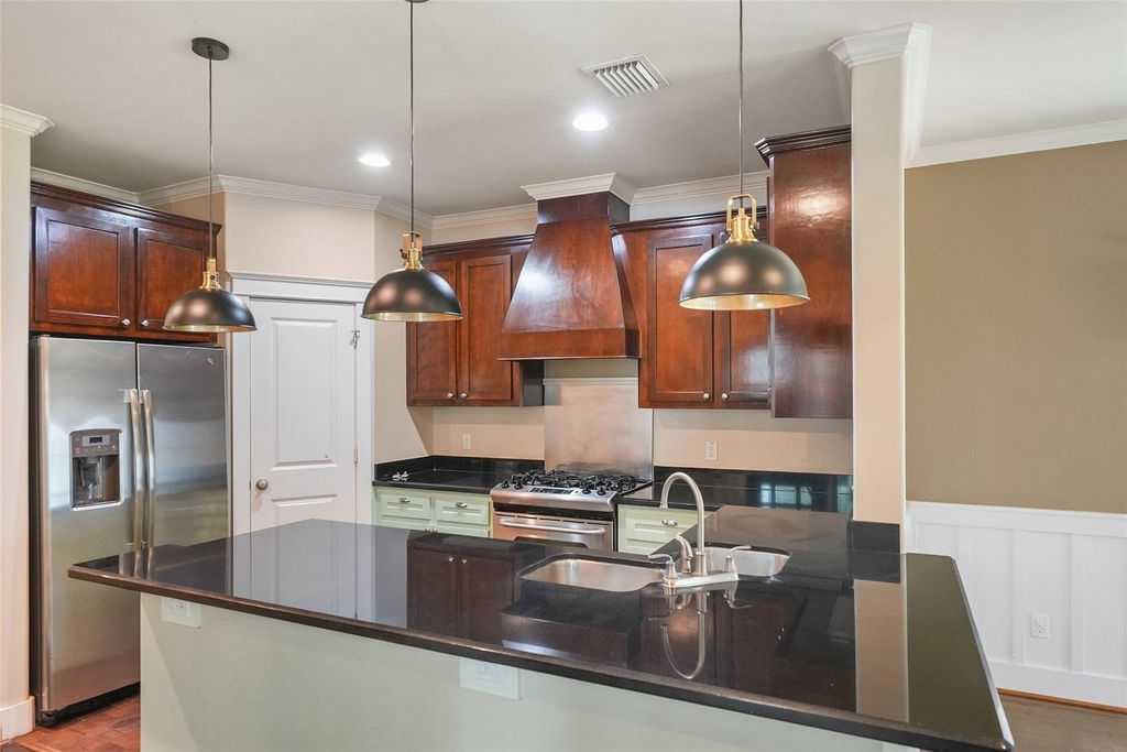1317 Prince Street - Photo 9