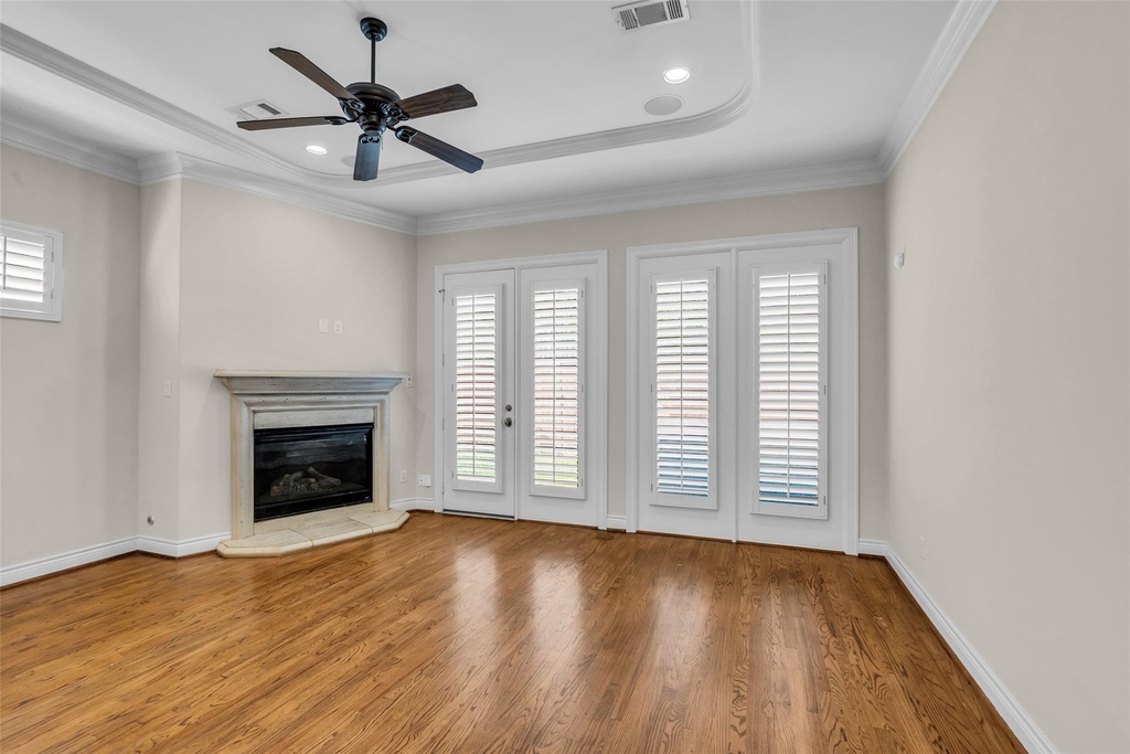 5114 Rose Street - Photo 1