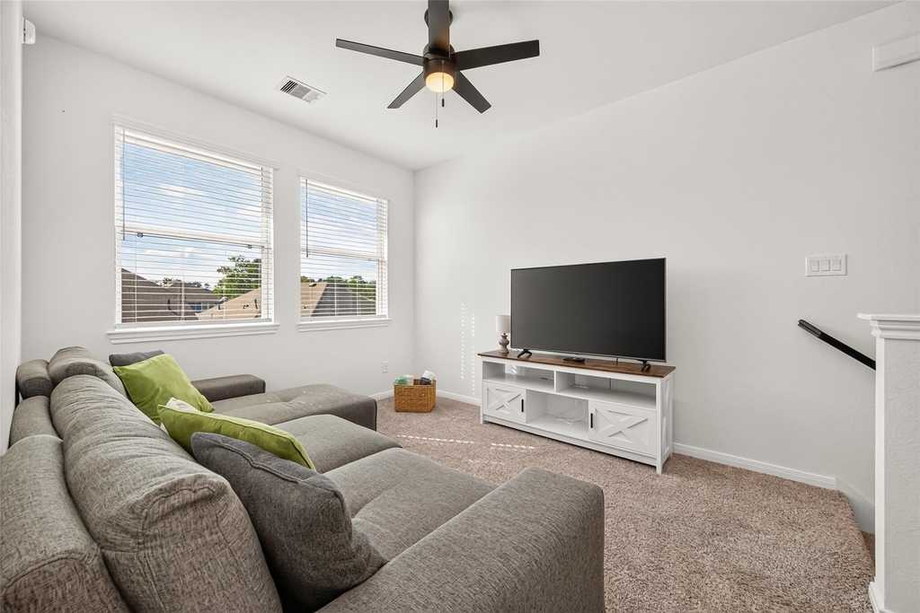 632 Silver Pear Court - Photo 33