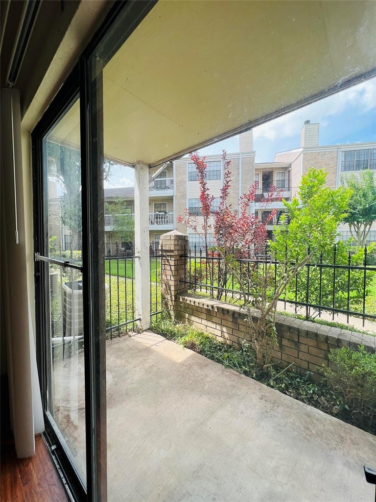 2750 Holly Hall Street - Photo 11