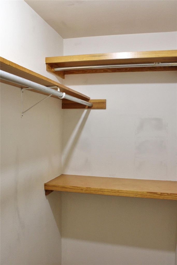 428 Dewees Street - Photo 10