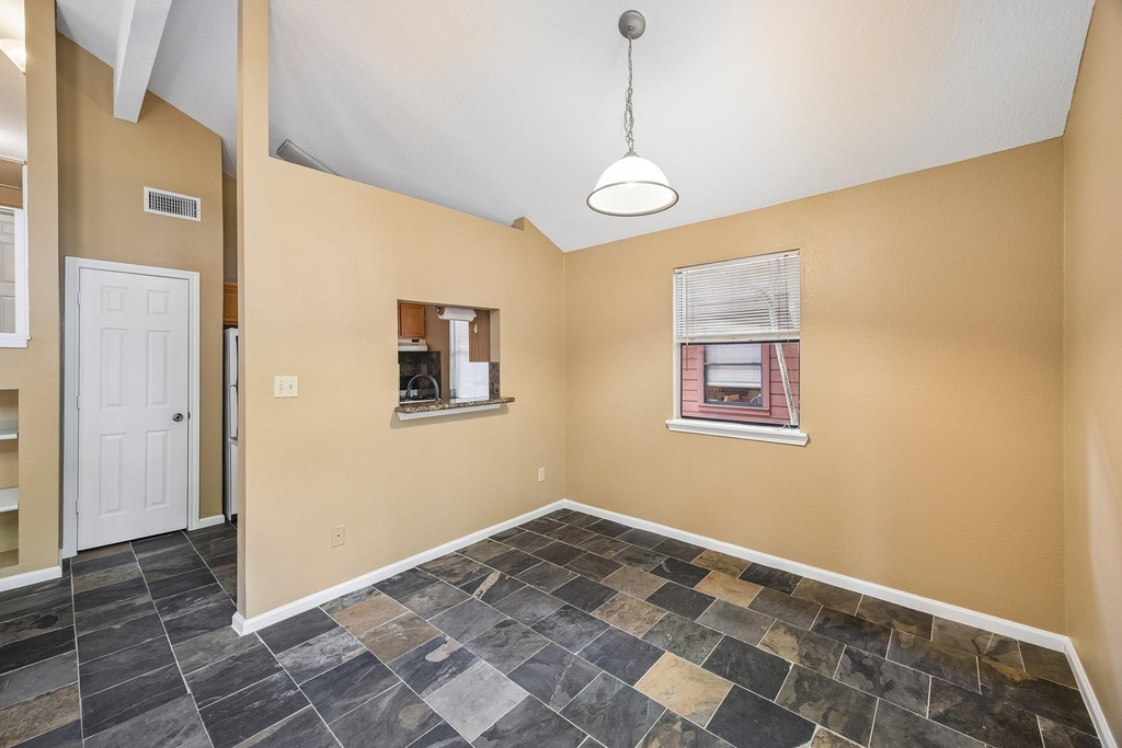 422 Nursery Road - Photo 13