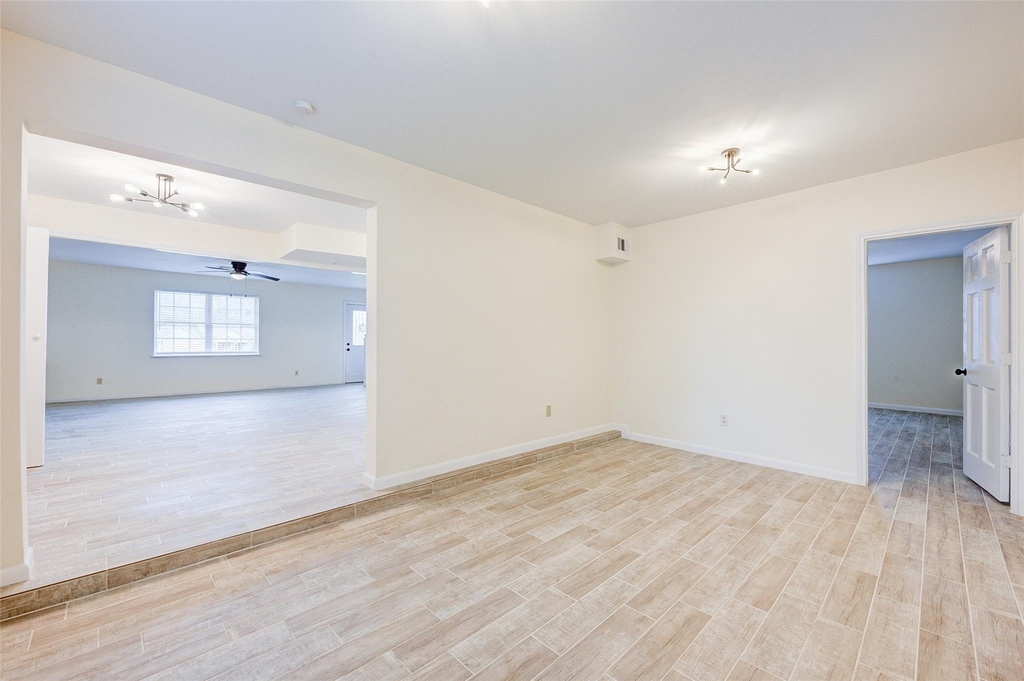 630 Martin L King Street N - Photo 20